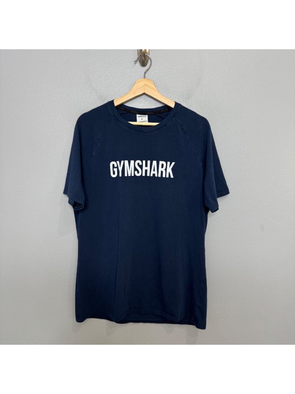 GYMSHARK apollo crew neck tee in navy size XL